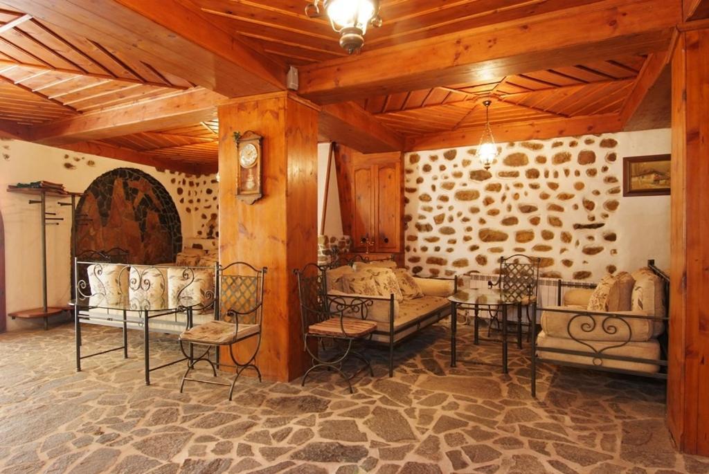 Despot Slav Hotel & Restaurant Mělník Exterior foto